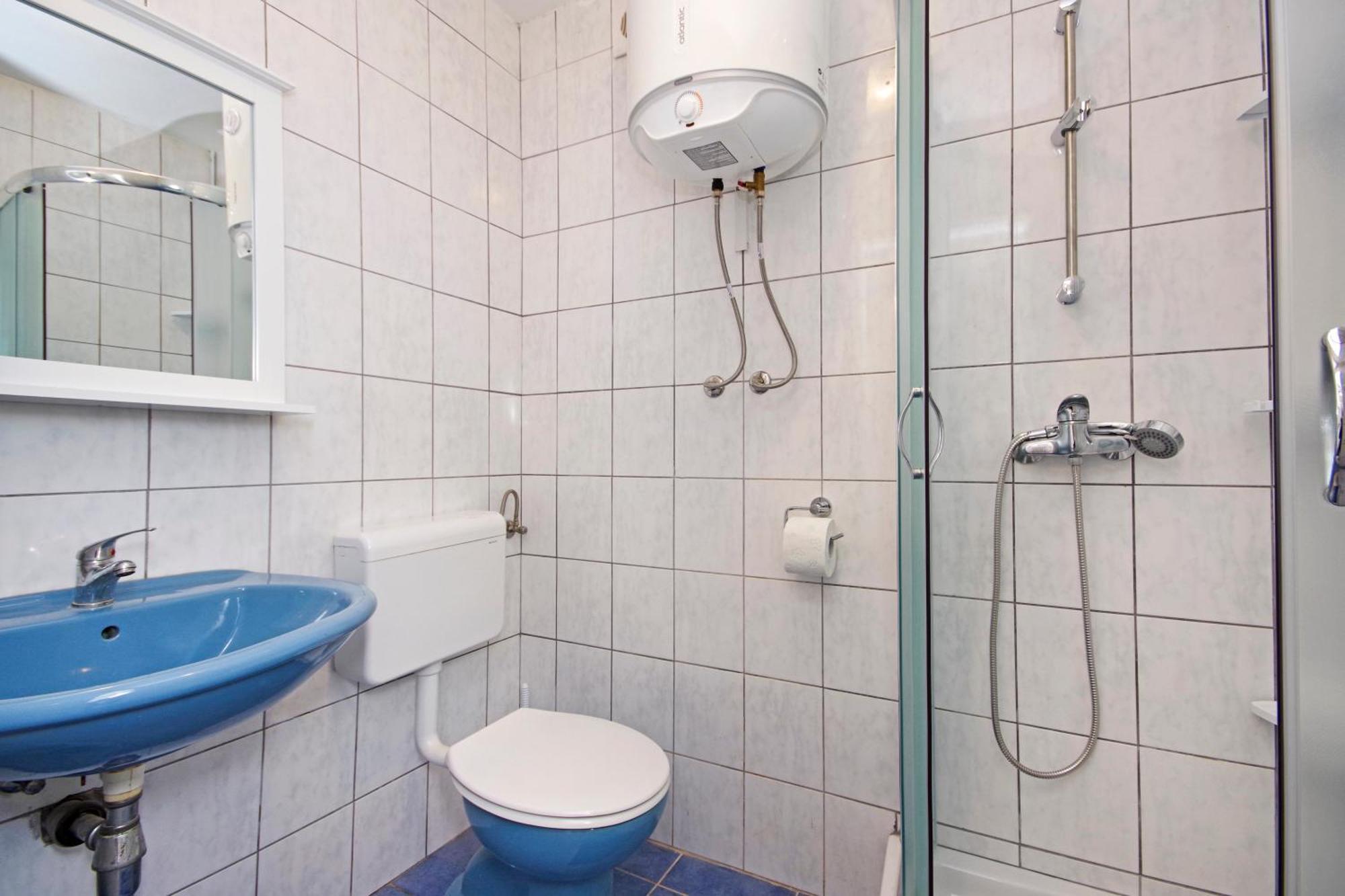Zal Apartment Бетина Екстериор снимка