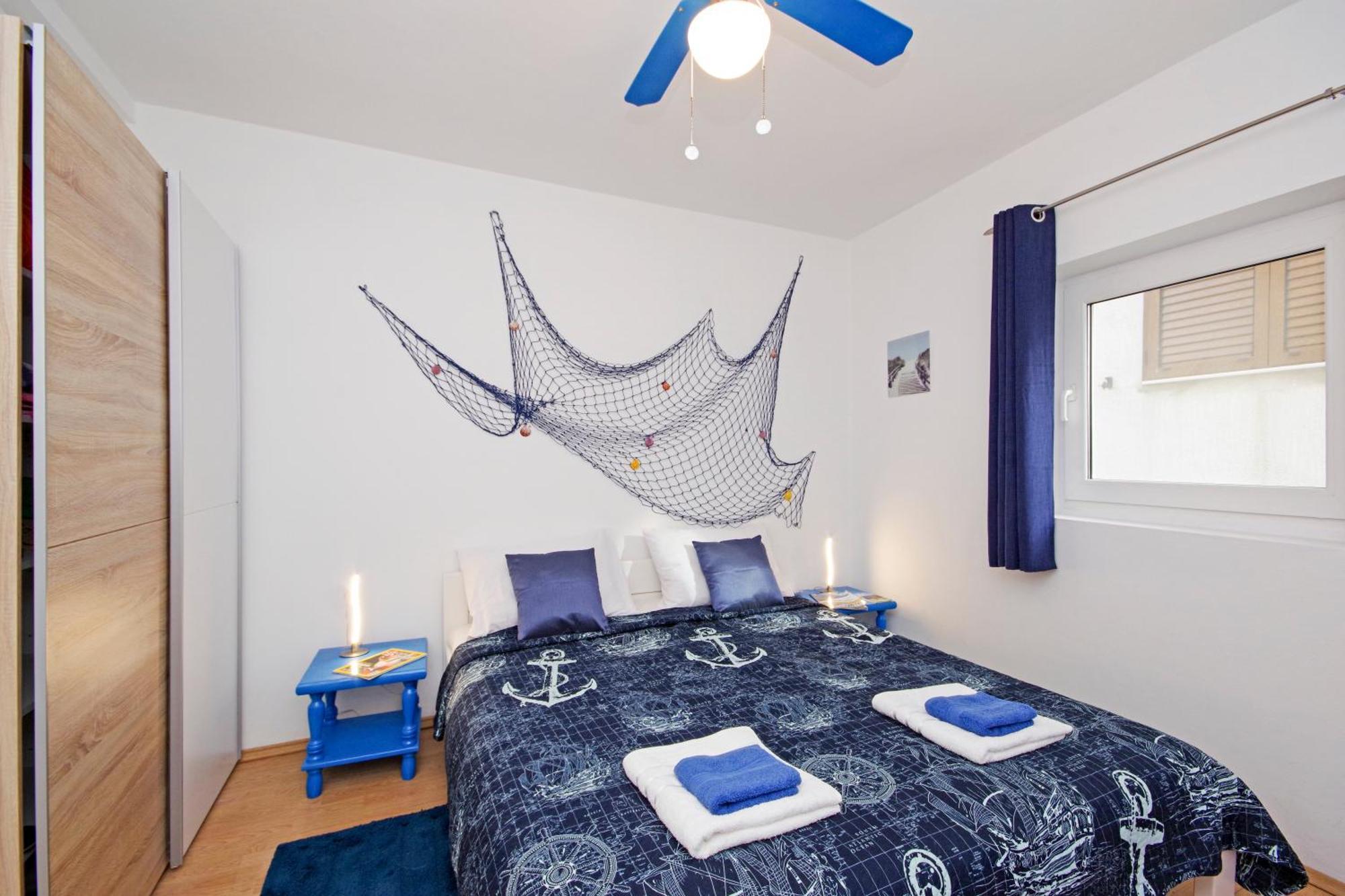 Zal Apartment Бетина Екстериор снимка