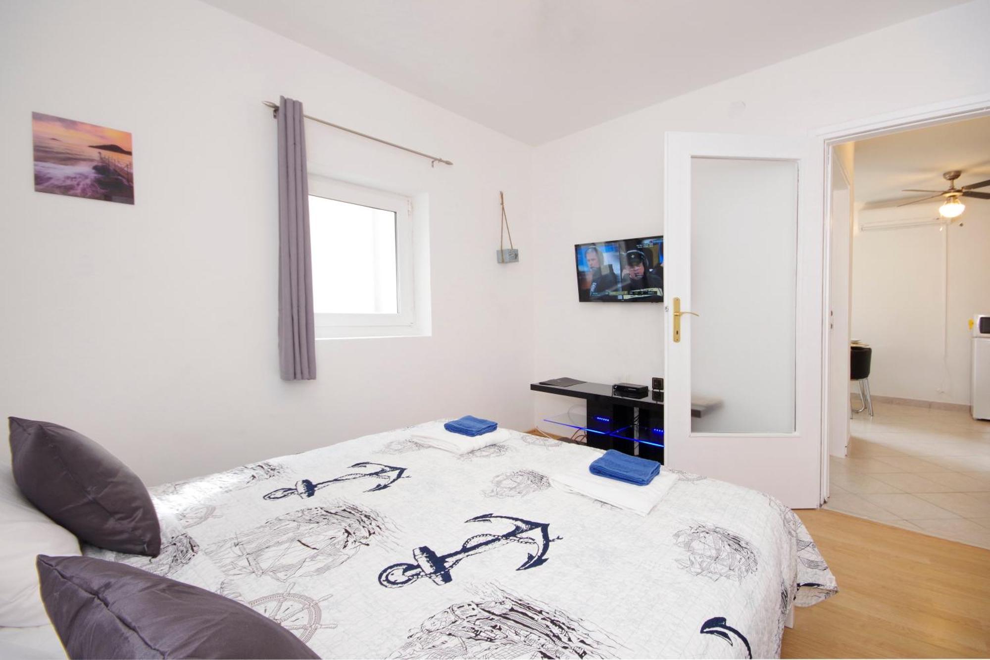 Zal Apartment Бетина Екстериор снимка