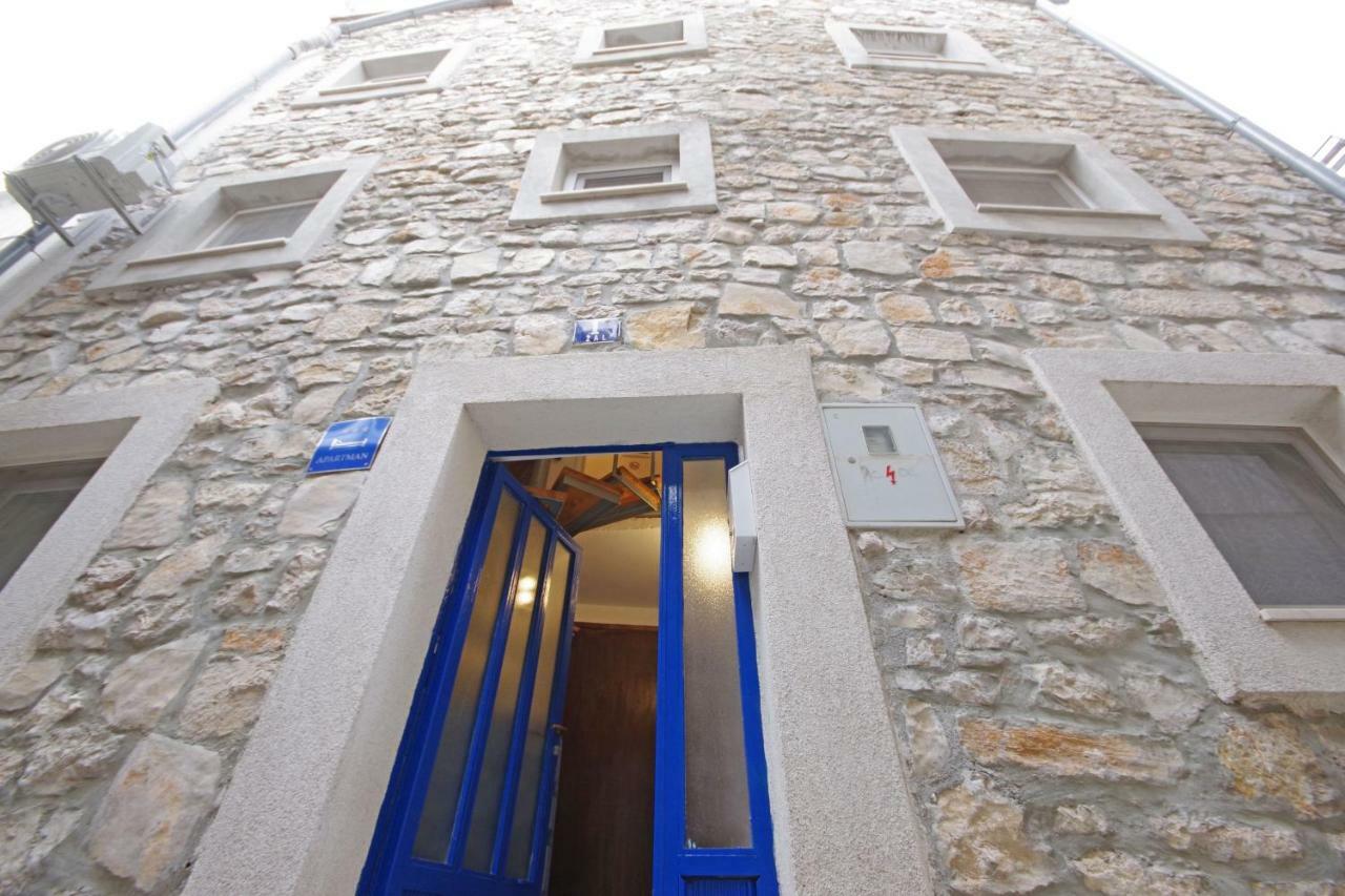 Zal Apartment Бетина Екстериор снимка