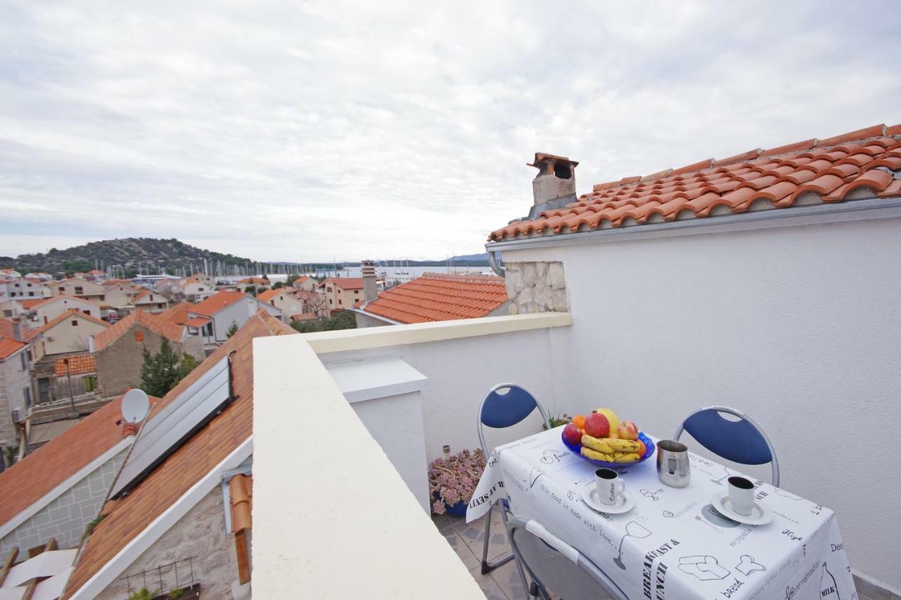 Zal Apartment Бетина Екстериор снимка