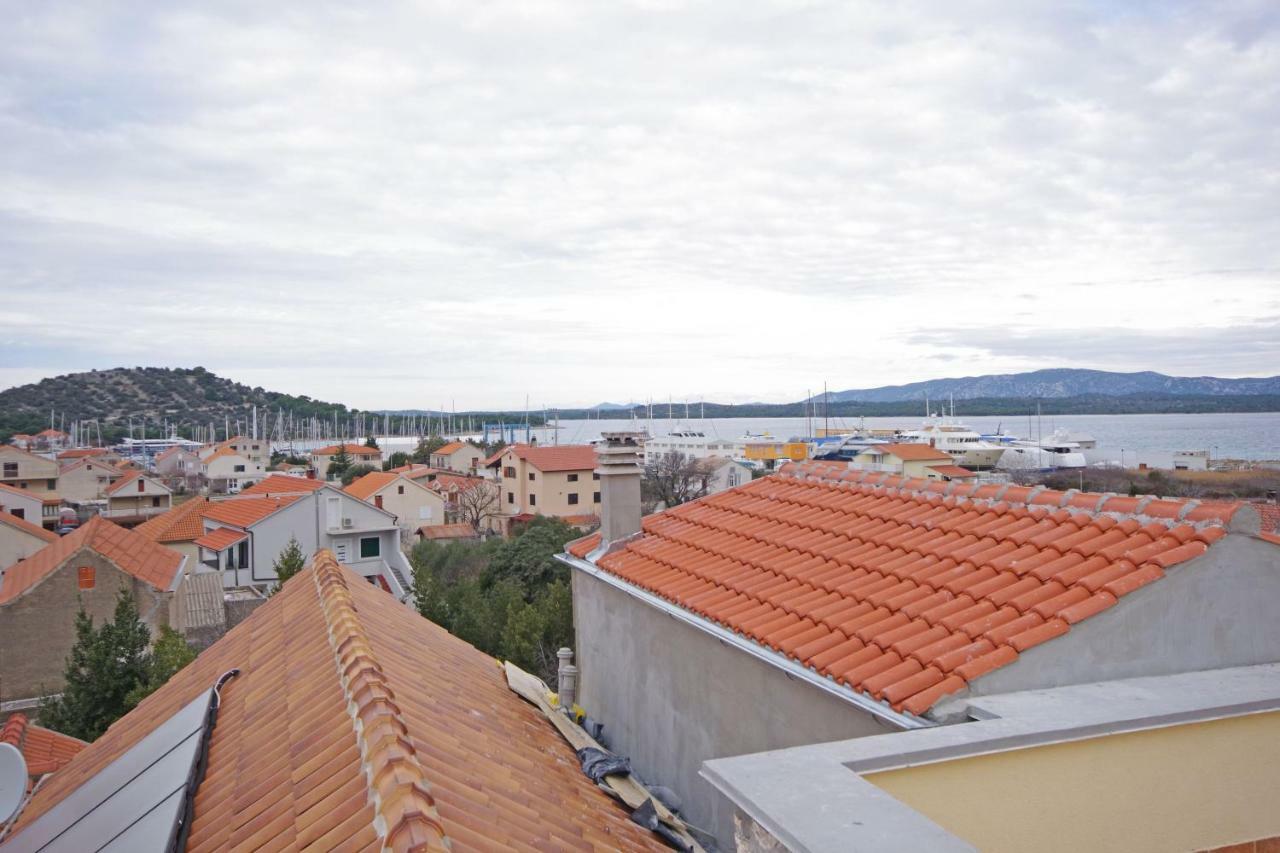 Zal Apartment Бетина Екстериор снимка