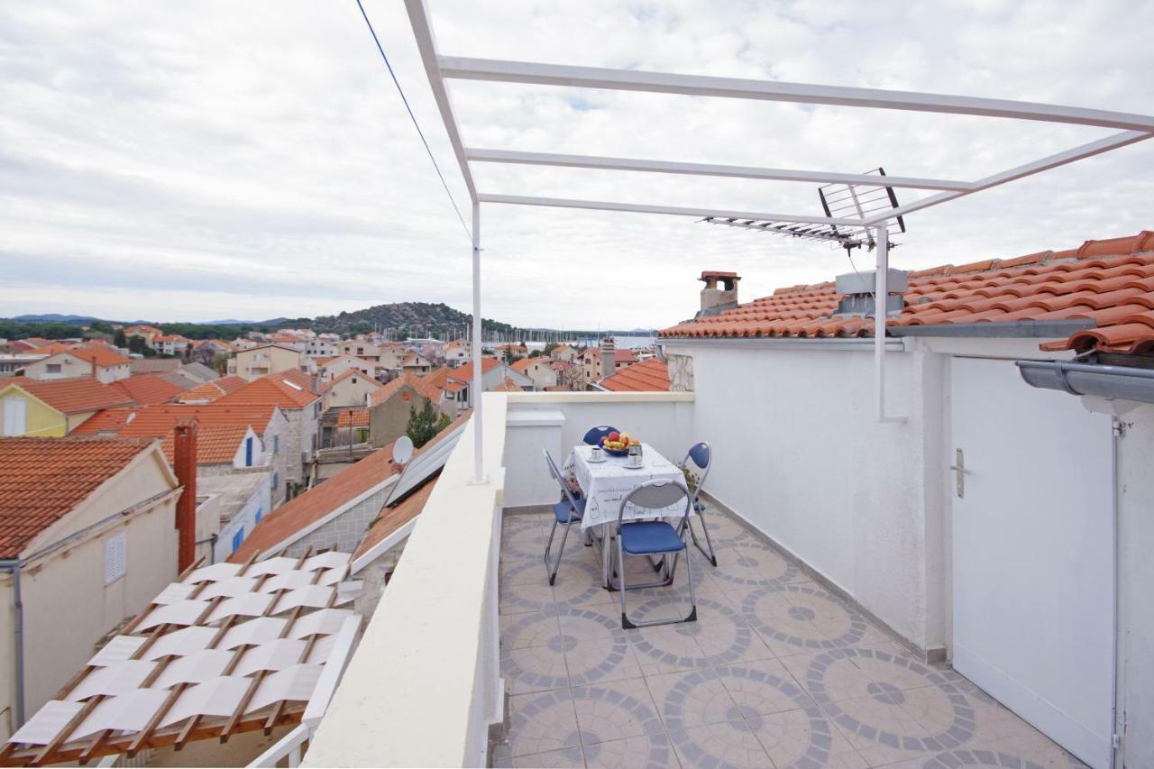 Zal Apartment Бетина Екстериор снимка