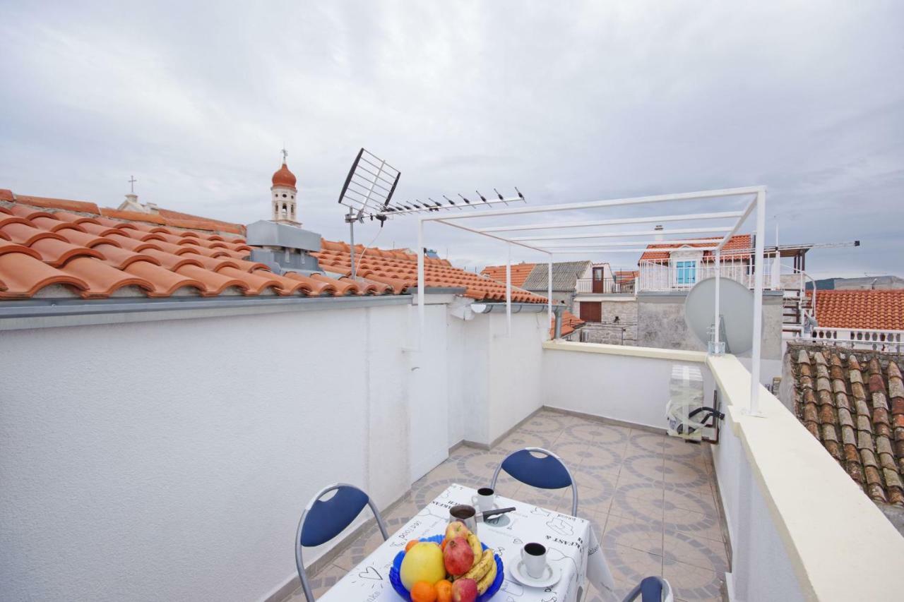 Zal Apartment Бетина Екстериор снимка