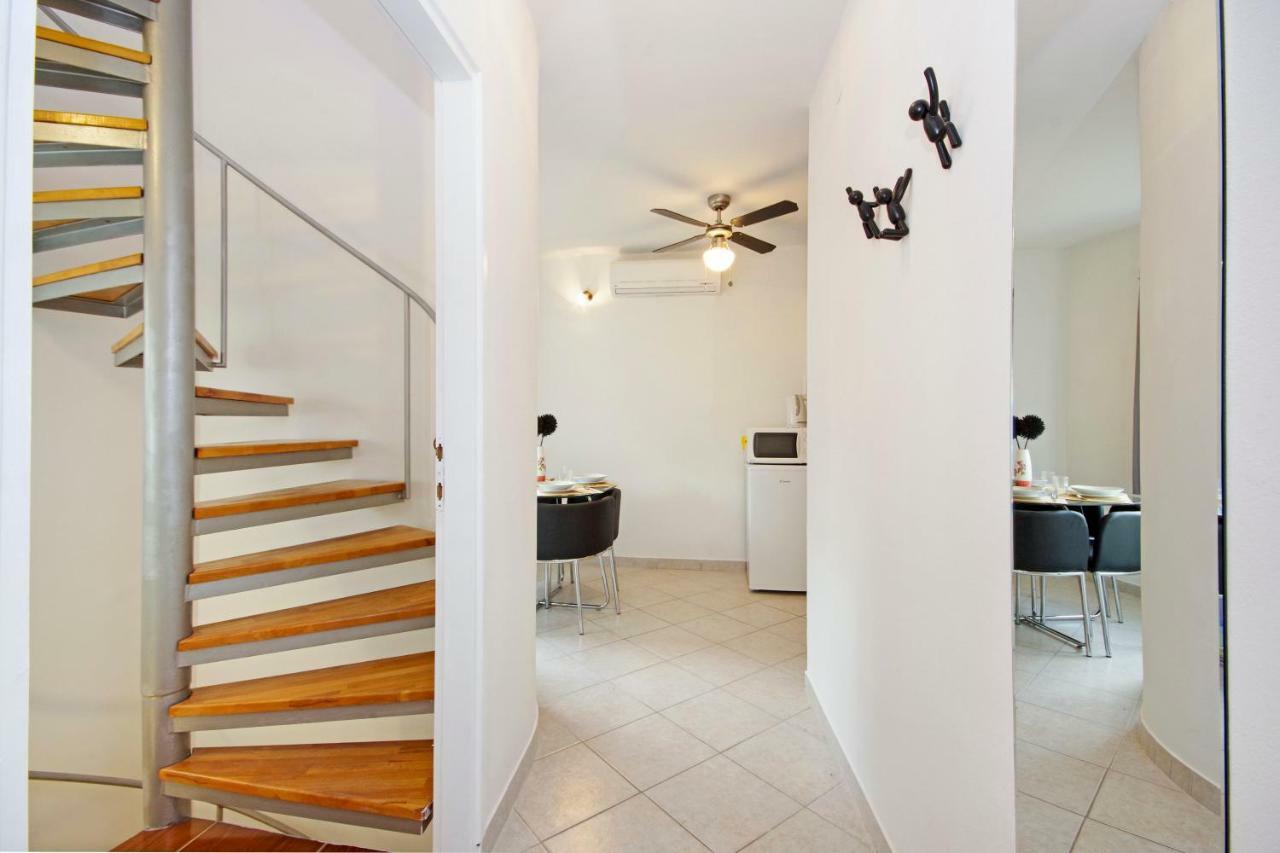 Zal Apartment Бетина Екстериор снимка